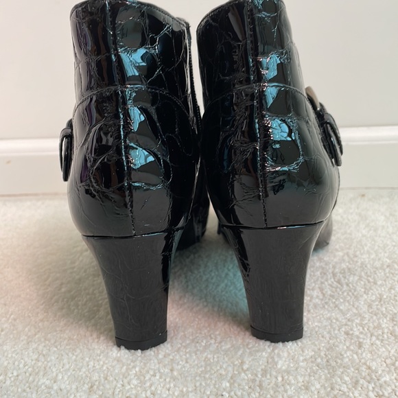 Black Ankle Boots - Picture 5 of 8